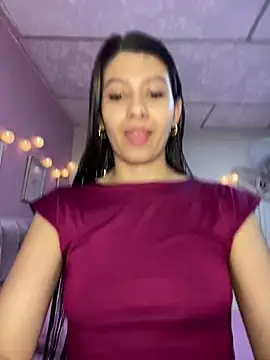 Snapshot of Lenapink19 chatting on November 2025 06:51:02 PM Lenapink19 online show from November 2025 06:51:02 PM