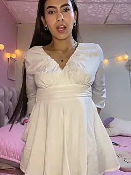 Snapshot of Lenapink19 chatting on November 2025 03:39:02 AM Lenapink19 online show from November 2025 03:39:02 AM