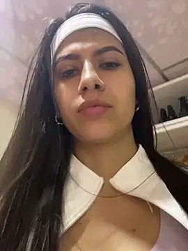 Snapshot of Lenapink19 chatting on November 2025 09:27:01 PM Lenapink19 online show from November 2025 09:27:01 PM