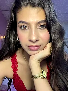 Snapshot of Lenapink19 chatting on November 2025 07:49:02 PM Lenapink19 online show from November 2025 07:49:02 PM