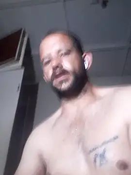 Snapshot of Lekewarmele chatting on October 2025 10:21:02 PM Lekewarmele online show from October 2025 10:21:02 PM