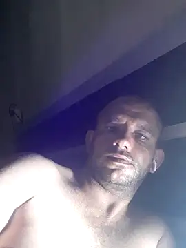 Snapshot of Lekewarmele chatting on October 2025 11:01:02 PM Lekewarmele online show from October 2025 11:01:02 PM