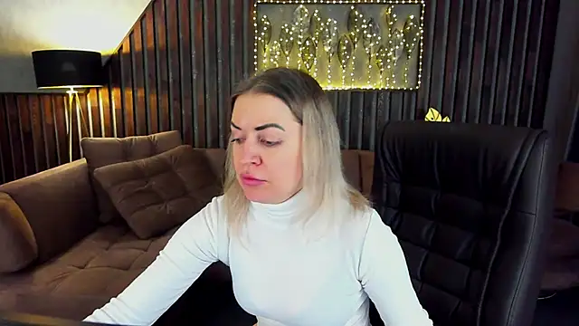 Anna Snows online show from March 2026 06:31:02 AM