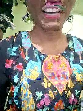 Snapshot of Telugu___Sexygirl___Naidu chatting on June 2026 04:33:01 AM Telugu Sexygirl Naidu online show from June 2026 04:33:01 AM