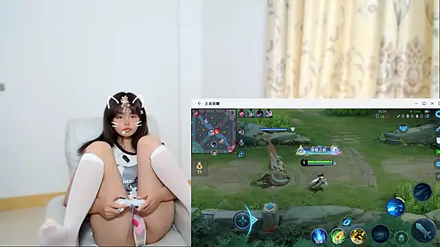 Snapshot of Duolamei chatting on December 2025 02:30:01 AM Duolamei online show from December 2025 02:30:01 AM