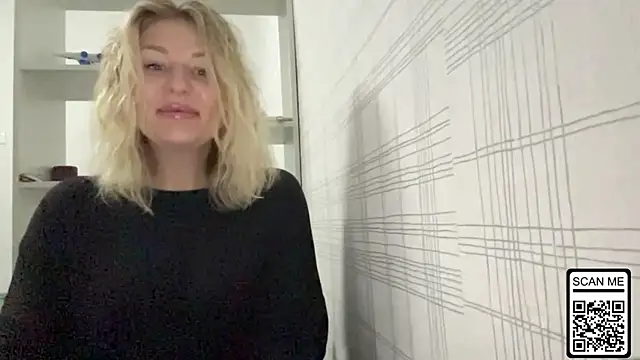 Blondie xoxoxo online show from November 2025 06:25:01 AM