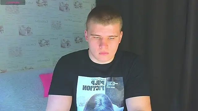 Snapshot of kittenmurr chatting on October 2025 10:19:01 PM kittenmurr online show from October 2025 10:19:01 PM