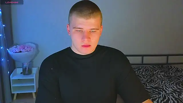 Snapshot of kittenmurr chatting on October 2025 05:46:01 PM kittenmurr online show from October 2025 05:46:01 PM