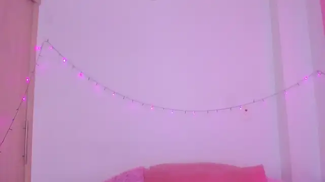 Abby roussee online show from November 2025 12:38:02 PM