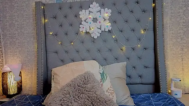 Abby roussee online show from December 2025 08:26:02 PM