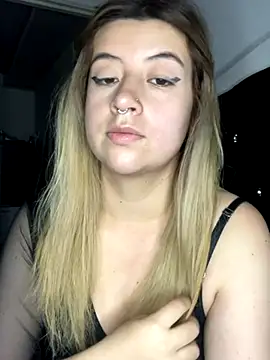 Blair Bunnyy online show from November 2025 09:21:01 AM