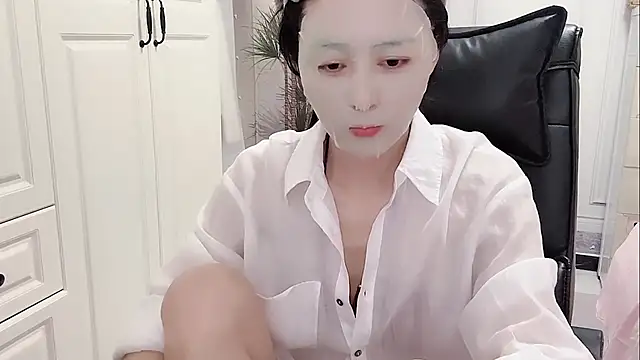 Ianxuan online show from October 2025 01:03:02 AM