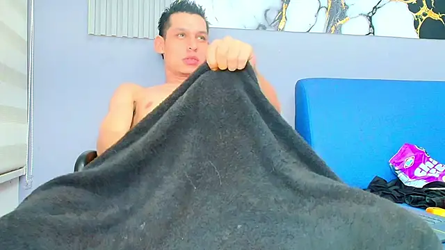 MARCUS SMITHH1 online show from October 2025 04:20:02 AM