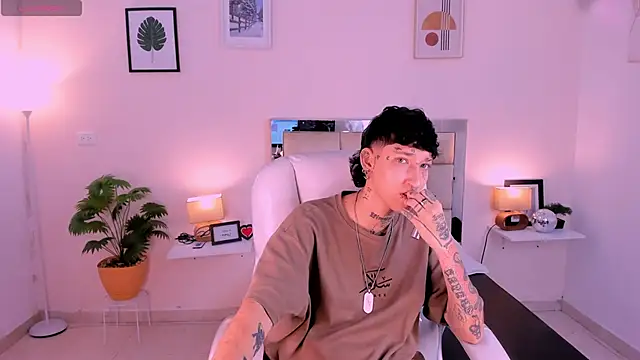 Luci Rose online show from September 2025 02:27:01 AM