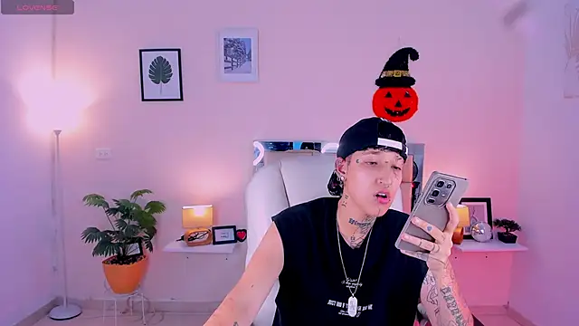 Luci Rose online show from October 2025 02:20:01 AM