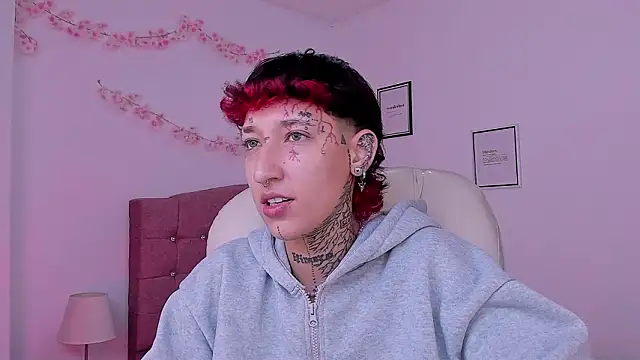 Luci Rose online show from February 2026 03:02:02 PM