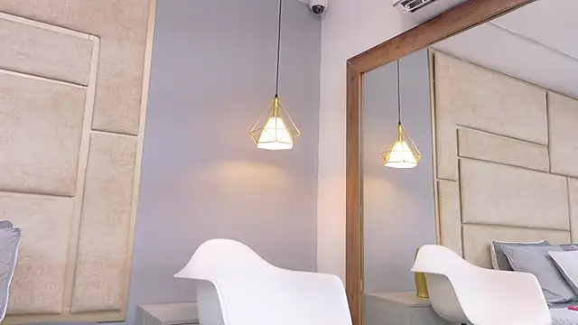 Snapshot of Ashley_HotGirl chatting on December 2025 06:35:02 PM Ashley HotGirl online show from December 2025 06:35:02 PM