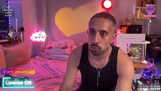 Secret Lovers1 online show from April 2026 06:27:02 PM