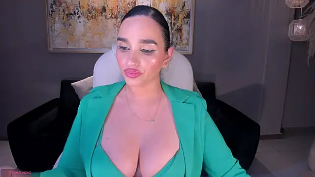 NovaSpencer online show from October 2025 06:10:02 PM