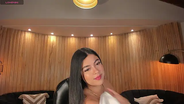 Snapshot of NataliaGaret chatting on January 2026 04:49:02 AM NataliaGaret online show from January 2026 04:49:02 AM