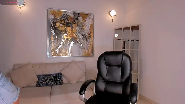 Snapshot of NataliaGaret chatting on February 2026 02:32:01 AM NataliaGaret online show from February 2026 02:32:01 AM