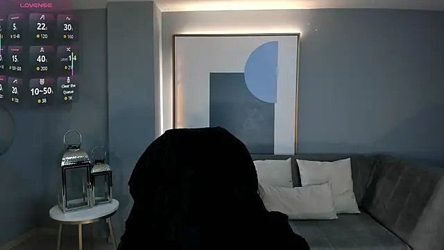 MilaColeman online show from December 2025 01:03:01 AM