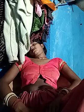 Snapshot of Harini_Gautam chatting on October 2025 06:35:02 PM Harini Gautam online show from October 2025 06:35:02 PM