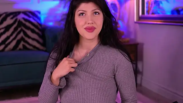 Snapshot of AlenaCapricious chatting on November 2025 06:10:01 PM AlenaCapricious online show from November 2025 06:10:01 PM