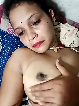 Snapshot of Chandni_Love143 chatting on September 2025 04:29:01 PM Chandni Love143 online show from September 2025 04:29:01 PM