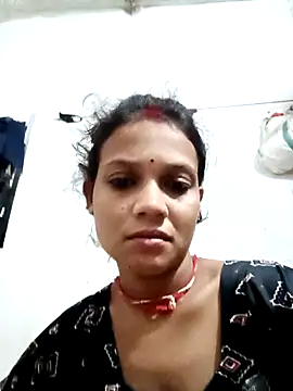 Snapshot of Chandni_Love143 chatting on September 2025 10:55:02 PM Chandni Love143 online show from September 2025 10:55:02 PM