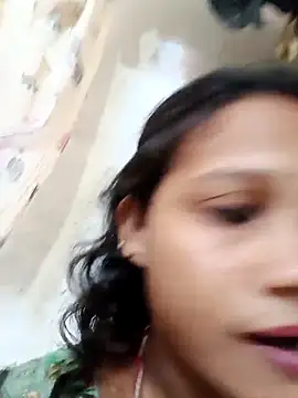 Snapshot of Chandni_Love143 chatting on September 2025 03:54:01 AM Chandni Love143 online show from September 2025 03:54:01 AM