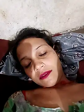 Snapshot of Chandni_Love143 chatting on September 2025 04:01:01 PM Chandni Love143 online show from September 2025 04:01:01 PM