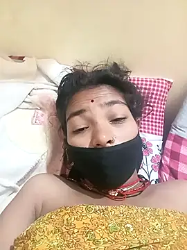 Snapshot of Chandni_Love143 chatting on December 2025 01:00:01 AM Chandni Love143 online show from December 2025 01:00:01 AM