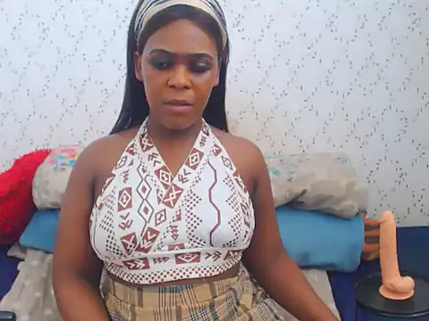 Snapshot of MiniMinaj chatting on November 2025 08:59:02 AM MiniMinaj online show from November 2025 08:59:02 AM