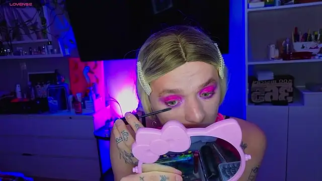 Snapshot of Kkkylie chatting on February 2026 01:16:02 PM Kkkylie online show from February 2026 01:16:02 PM