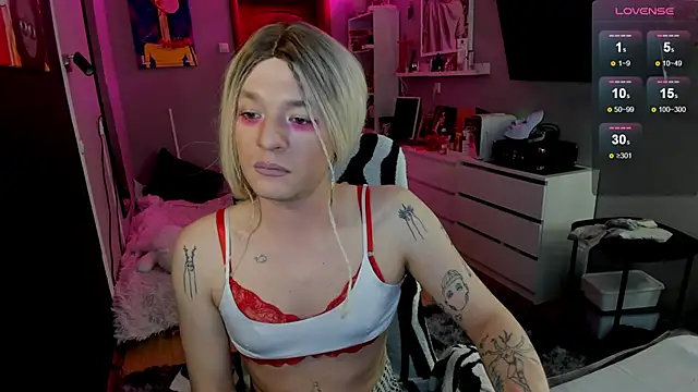 Kkkylie online show from April 2026 05:08:02 PM