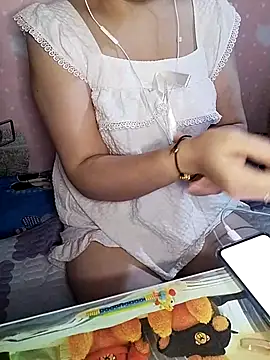 Snapshot of Kuncute chatting on September 2025 04:23:01 AM Kuncute online show from September 2025 04:23:01 AM