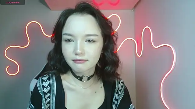 DemiWildcat online show from October 2025 09:07:01 AM