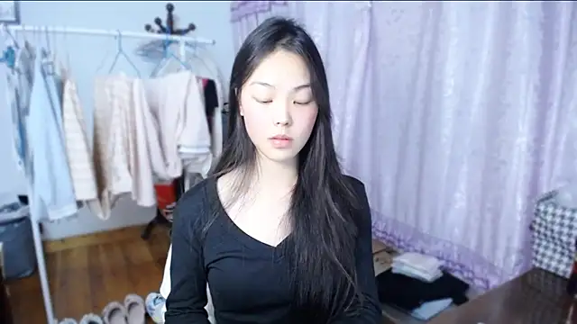 Snapshot of yao-yao_ chatting on November 2025 01:54:02 PM yao-yao online show from November 2025 01:54:02 PM