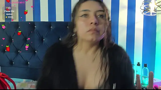 Snapshot of valeria_rouse28 chatting on September 2025 04:19:01 PM valeria rouse28 online show from September 2025 04:19:01 PM