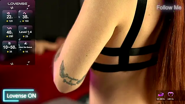 Snapshot of Tracyix chatting on December 2025 07:42:02 PM Tracyix online show from December 2025 07:42:02 PM