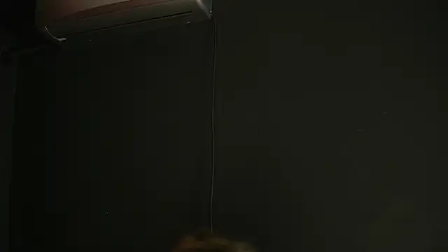 Tracyix online show from May 2026 07:33:02 PM