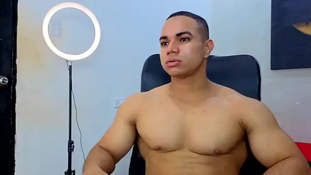 DylanGuss online show from September 2025 11:48:01 AM