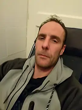 Mcnlrdam online show from September 2025 08:35:02 PM