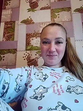 Snapshot of Kiss_Eva chatting on April 2026 03:39:01 PM Kiss Eva online show from April 2026 03:39:01 PM