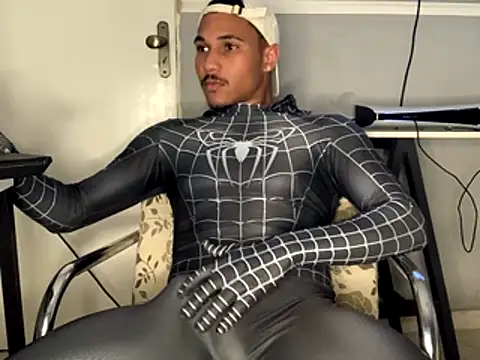 Snapshot of edualqxo chatting on October 2025 10:17:02 PM edualqxo online show from October 2025 10:17:02 PM