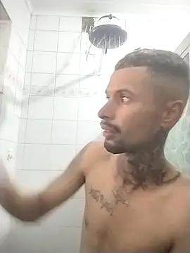 Snapshot of Gabriesex chatting on September 2025 06:43:02 PM Gabriesex online show from September 2025 06:43:02 PM