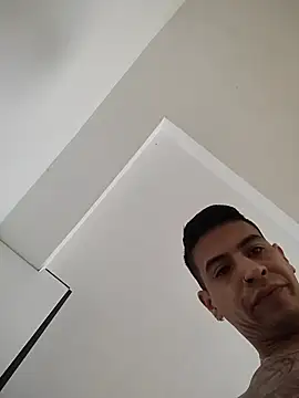 Juann-cock online show from February 2026 02:57:01 PM