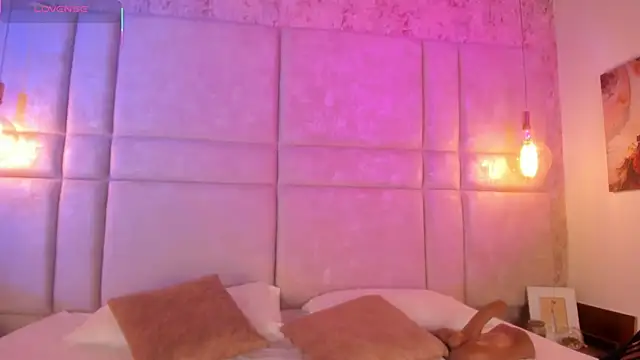 Snapshot of Mily_Vermont chatting on September 2025 04:12:01 PM Mily Vermont online show from September 2025 04:12:01 PM