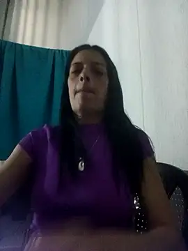 Snapshot of ShaunaDream chatting on September 2025 03:33:02 AM ShaunaDream online show from September 2025 03:33:02 AM